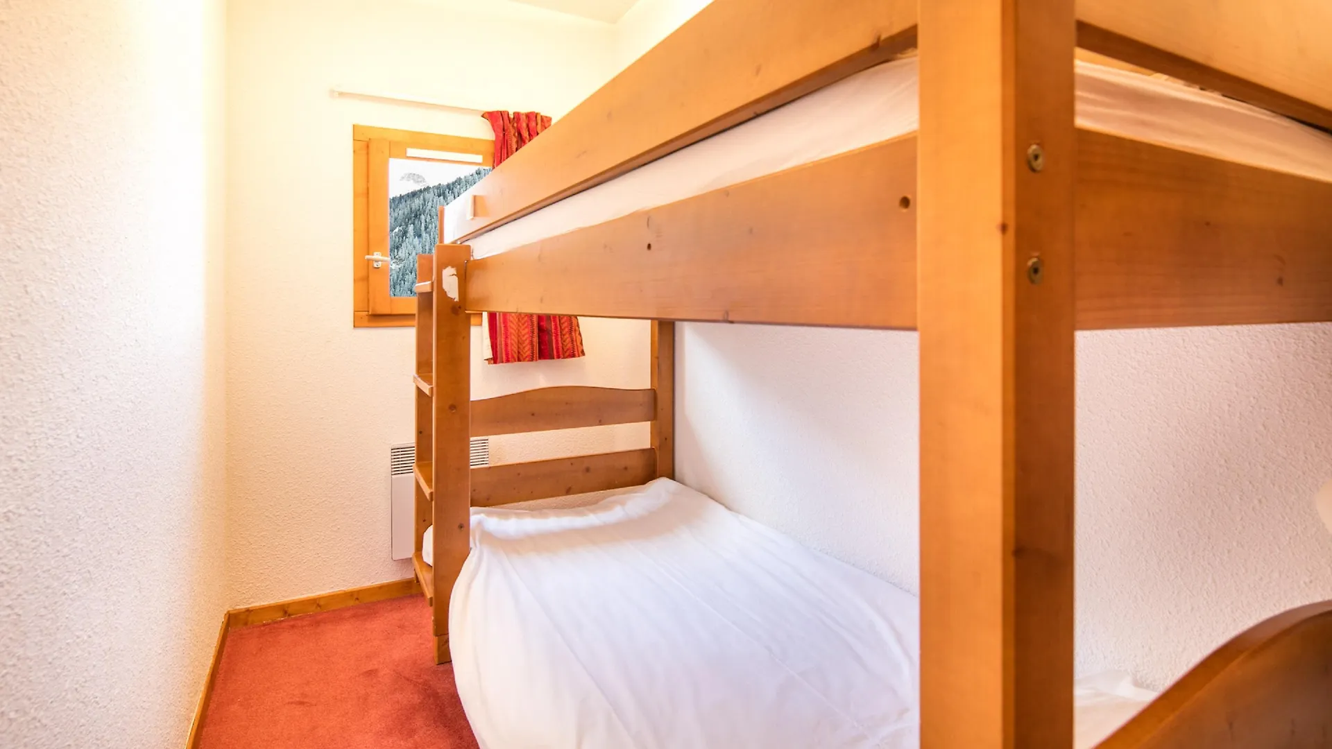 Vacanceole - Residence La Turra Valfrejus 3*,