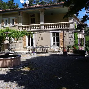 Maison Forestiere Veyras